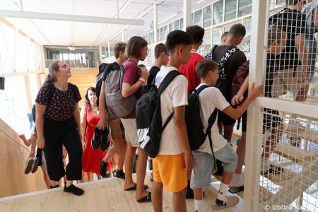 V Kamniku odprli eno najbolj modernih osnovnih šol v Sloveniji (45)